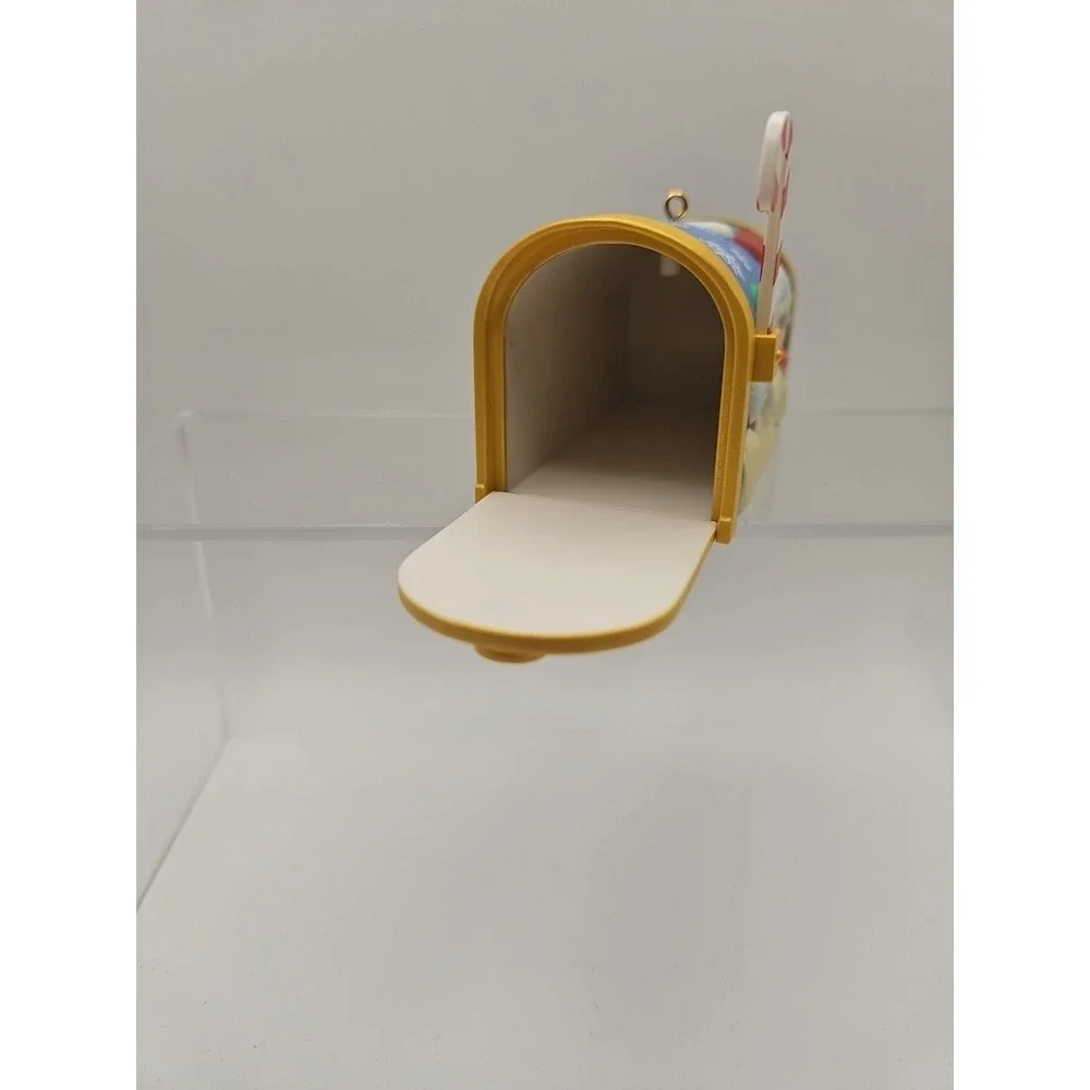 Hallmark keepsake ornament